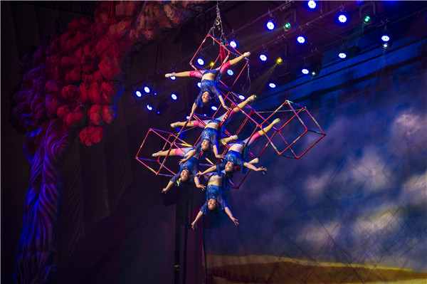 响沙湾,沙漠,度假地,景区,旅游,图片,照片,摄影,内蒙古响沙湾,内蒙古旅游,鄂尔多斯市旅游,莲花酒店,莲花度假酒店,莲沙度假岛,福沙度假岛,悦沙休闲岛,仙沙休闲岛,一粒沙度假村,在线预订,预定,旅行社,AAAAA,5A级旅游景区,库布齐,库布其沙漠,库布其旅游