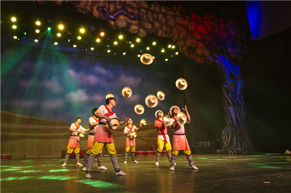 响沙湾,沙漠,度假地,景区,旅游,图片,照片,摄影,内蒙古响沙湾,内蒙古旅游,鄂尔多斯市旅游,莲花酒店,莲花度假酒店,莲沙度假岛,福沙度假岛,悦沙休闲岛,仙沙休闲岛,一粒沙度假村,在线预订,预定,旅行社,AAAAA,5A级旅游景区,库布齐,库布其沙漠,库布其旅游