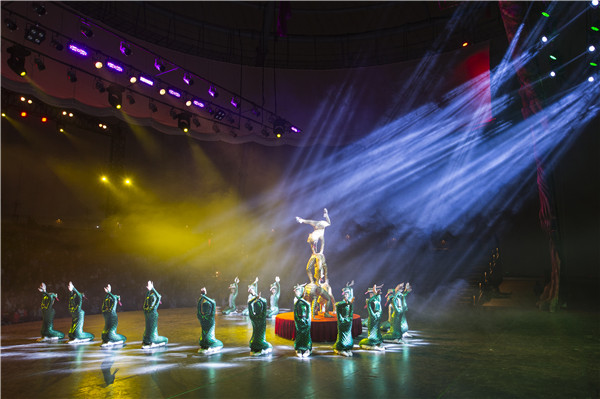 响沙湾,沙漠,度假地,景区,旅游,图片,照片,摄影,内蒙古响沙湾,内蒙古旅游,鄂尔多斯市旅游,莲花酒店,莲花度假酒店,莲沙度假岛,福沙度假岛,悦沙休闲岛,仙沙休闲岛,一粒沙度假村,在线预订,预定,旅行社,AAAAA,5A级旅游景区,库布齐,库布其沙漠,库布其旅游