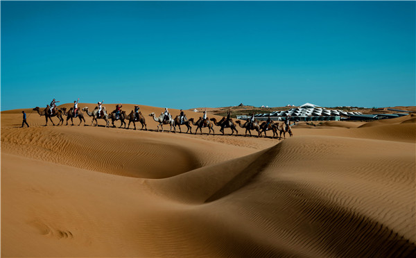 响沙湾,沙漠,度假地,景区,旅游,图片,照片,摄影,内蒙古响沙湾,内蒙古旅游,鄂尔多斯市旅游,莲花酒店,莲花度假酒店,莲沙度假岛,福沙度假岛,悦沙休闲岛,仙沙休闲岛,一粒沙度假村,在线预订,预定,旅行社,AAAAA,5A级旅游景区,库布齐,库布其沙漠,库布其旅游