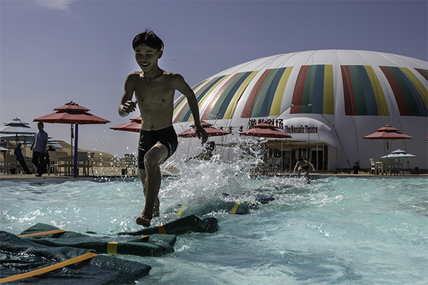 响沙湾,沙漠,度假地,景区,旅游,图片,照片,摄影,内蒙古响沙湾,内蒙古旅游,鄂尔多斯市旅游,莲花酒店,莲花度假酒店,莲沙度假岛,福沙度假岛,悦沙休闲岛,仙沙休闲岛,一粒沙度假村,在线预订,预定,旅行社,AAAAA,5A级旅游景区,库布齐,库布其沙漠,库布其旅游