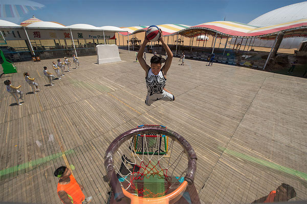 响沙湾,沙漠,度假地,景区,旅游,图片,照片,摄影,内蒙古响沙湾,内蒙古旅游,鄂尔多斯市旅游,莲花酒店,莲花度假酒店,莲沙度假岛,福沙度假岛,悦沙休闲岛,仙沙休闲岛,一粒沙度假村,在线预订,预定,旅行社,AAAAA,5A级旅游景区,库布齐,库布其沙漠,库布其旅游