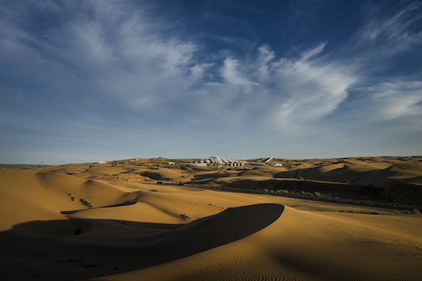 响沙湾,沙漠,度假地,景区,旅游,图片,照片,摄影,内蒙古响沙湾,内蒙古旅游,鄂尔多斯市旅游,莲花酒店,莲花度假酒店,莲沙度假岛,福沙度假岛,悦沙休闲岛,仙沙休闲岛,一粒沙度假村,在线预订,预定,旅行社,AAAAA,5A级旅游景区,库布齐,库布其沙漠,库布其旅游