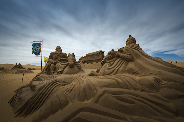 响沙湾,沙漠,度假地,景区,旅游,图片,照片,摄影,内蒙古响沙湾,内蒙古旅游,鄂尔多斯市旅游,莲花酒店,莲花度假酒店,莲沙度假岛,福沙度假岛,悦沙休闲岛,仙沙休闲岛,一粒沙度假村,在线预订,预定,旅行社,AAAAA,5A级旅游景区,库布齐,库布其沙漠,库布其旅游