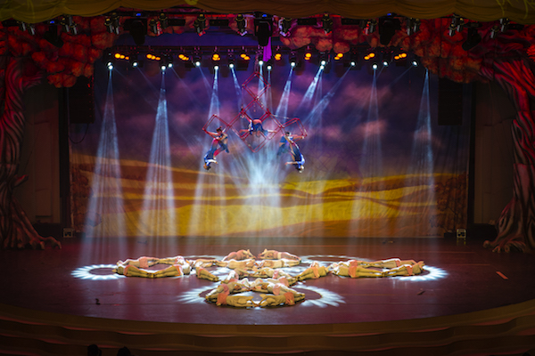 响沙湾,沙漠,度假地,景区,旅游,图片,照片,摄影,内蒙古响沙湾,内蒙古旅游,鄂尔多斯市旅游,莲花酒店,莲花度假酒店,莲沙度假岛,福沙度假岛,悦沙休闲岛,仙沙休闲岛,一粒沙度假村,在线预订,预定,旅行社,AAAAA,5A级旅游景区,库布齐,库布其沙漠,库布其旅游