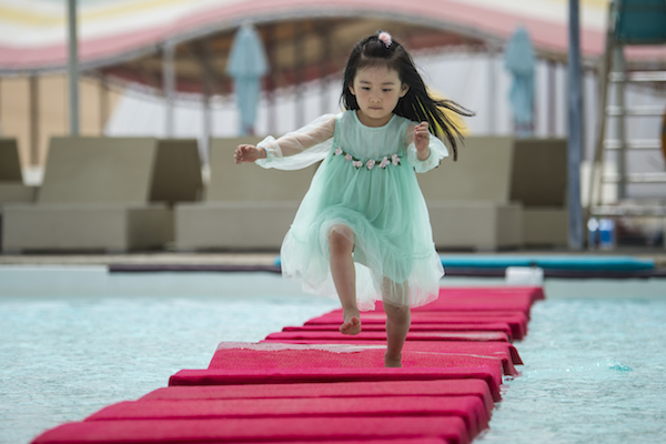 响沙湾,沙漠,度假地,景区,旅游,图片,照片,摄影,内蒙古响沙湾,内蒙古旅游,鄂尔多斯市旅游,莲花酒店,莲花度假酒店,莲沙度假岛,福沙度假岛,悦沙休闲岛,仙沙休闲岛,一粒沙度假村,在线预订,预定,旅行社,AAAAA,5A级旅游景区,库布齐,库布其沙漠,库布其旅游