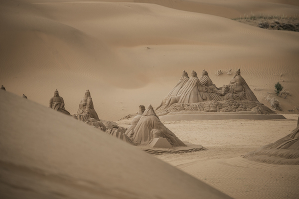 响沙湾,沙漠,度假地,景区,旅游,图片,照片,摄影,内蒙古响沙湾,内蒙古旅游,鄂尔多斯市旅游,莲花酒店,莲花度假酒店,莲沙度假岛,福沙度假岛,悦沙休闲岛,仙沙休闲岛,一粒沙度假村,在线预订,预定,旅行社,AAAAA,5A级旅游景区,库布齐,库布其沙漠,库布其旅游