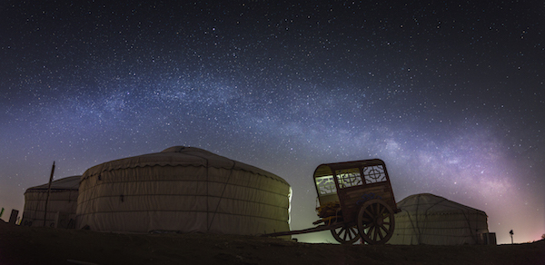 响沙湾,沙漠,度假地,景区,旅游,图片,照片,摄影,内蒙古响沙湾,内蒙古旅游,鄂尔多斯市旅游,莲花酒店,莲花度假酒店,莲沙度假岛,福沙度假岛,悦沙休闲岛,仙沙休闲岛,一粒沙度假村,在线预订,预定,旅行社,AAAAA,5A级旅游景区,库布齐,库布其沙漠,库布其旅游