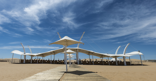 响沙湾,沙漠,度假地,景区,旅游,图片,照片,摄影,内蒙古响沙湾,内蒙古旅游,鄂尔多斯市旅游,莲花酒店,莲花度假酒店,莲沙度假岛,福沙度假岛,悦沙休闲岛,仙沙休闲岛,一粒沙度假村,在线预订,预定,旅行社,AAAAA,5A级旅游景区,库布齐,库布其沙漠,库布其旅游