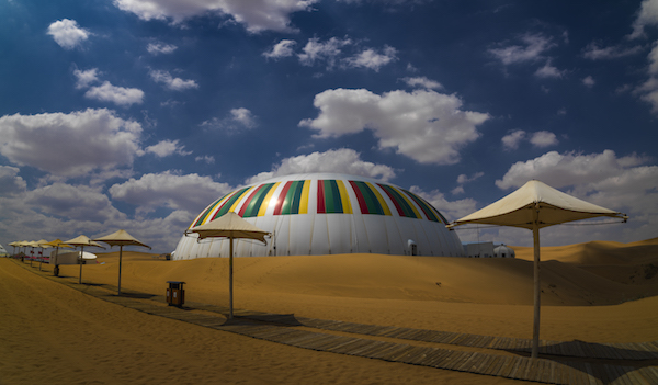 响沙湾,沙漠,度假地,景区,旅游,图片,照片,摄影,内蒙古响沙湾,内蒙古旅游,鄂尔多斯市旅游,莲花酒店,莲花度假酒店,莲沙度假岛,福沙度假岛,悦沙休闲岛,仙沙休闲岛,一粒沙度假村,在线预订,预定,旅行社,AAAAA,5A级旅游景区,库布齐,库布其沙漠,库布其旅游