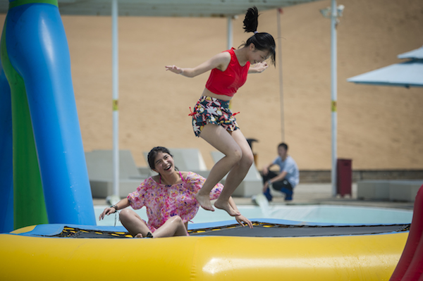 响沙湾,沙漠,度假地,景区,旅游,图片,照片,摄影,内蒙古响沙湾,内蒙古旅游,鄂尔多斯市旅游,莲花酒店,莲花度假酒店,莲沙度假岛,福沙度假岛,悦沙休闲岛,仙沙休闲岛,一粒沙度假村,在线预订,预定,旅行社,AAAAA,5A级旅游景区,库布齐,库布其沙漠,库布其旅游