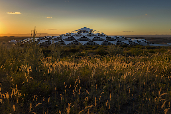 响沙湾,沙漠,度假地,景区,旅游,图片,照片,摄影,内蒙古响沙湾,内蒙古旅游,鄂尔多斯市旅游,莲花酒店,莲花度假酒店,莲沙度假岛,福沙度假岛,悦沙休闲岛,仙沙休闲岛,一粒沙度假村,在线预订,预定,旅行社,AAAAA,5A级旅游景区,库布齐,库布其沙漠,库布其旅游