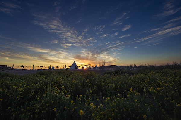 响沙湾,沙漠,度假地,景区,旅游,图片,照片,摄影,内蒙古响沙湾,内蒙古旅游,鄂尔多斯市旅游,莲花酒店,莲花度假酒店,莲沙度假岛,福沙度假岛,悦沙休闲岛,仙沙休闲岛,一粒沙度假村,在线预订,预定,旅行社,AAAAA,5A级旅游景区,库布齐,库布其沙漠,库布其旅游