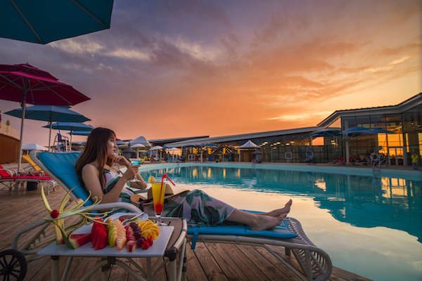 响沙湾,沙漠,度假地,景区,旅游,图片,照片,摄影,内蒙古响沙湾,内蒙古旅游,鄂尔多斯市旅游,莲花酒店,莲花度假酒店,莲沙度假岛,福沙度假岛,悦沙休闲岛,仙沙休闲岛,一粒沙度假村,在线预订,预定,旅行社,AAAAA,5A级旅游景区,库布齐,库布其沙漠,库布其旅游