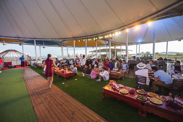 响沙湾,沙漠,度假地,景区,旅游,图片,照片,摄影,内蒙古响沙湾,内蒙古旅游,鄂尔多斯市旅游,莲花酒店,莲花度假酒店,莲沙度假岛,福沙度假岛,悦沙休闲岛,仙沙休闲岛,一粒沙度假村,在线预订,预定,旅行社,AAAAA,5A级旅游景区,库布齐,库布其沙漠,库布其旅游