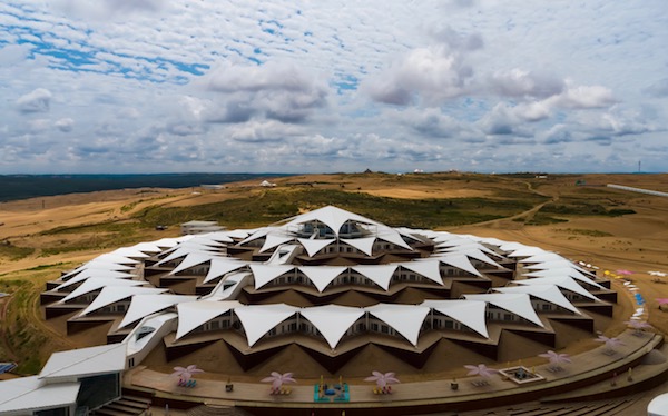 响沙湾,沙漠,度假地,景区,旅游,图片,照片,摄影,内蒙古响沙湾,内蒙古旅游,鄂尔多斯市旅游,莲花酒店,莲花度假酒店,莲沙度假岛,福沙度假岛,悦沙休闲岛,仙沙休闲岛,一粒沙度假村,在线预订,预定,旅行社,AAAAA,5A级旅游景区,库布齐,库布其沙漠,库布其旅游