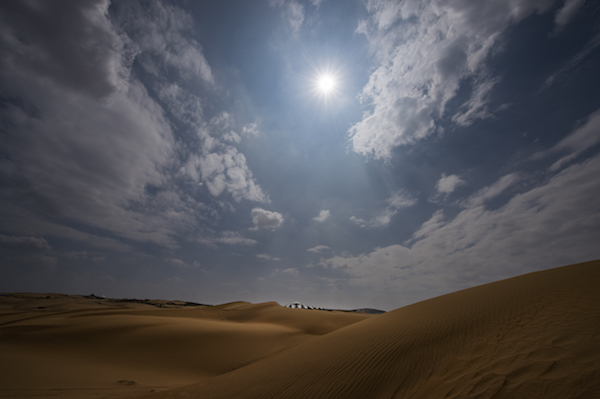 响沙湾,沙漠,度假地,景区,旅游,图片,照片,摄影,内蒙古响沙湾,内蒙古旅游,鄂尔多斯市旅游,莲花酒店,莲花度假酒店,莲沙度假岛,福沙度假岛,悦沙休闲岛,仙沙休闲岛,一粒沙度假村,在线预订,预定,旅行社,AAAAA,5A级旅游景区,库布齐,库布其沙漠,库布其旅游