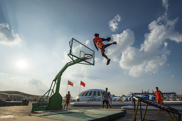 响沙湾,沙漠,度假地,景区,旅游,图片,照片,摄影,内蒙古响沙湾,内蒙古旅游,鄂尔多斯市旅游,莲花酒店,莲花度假酒店,莲沙度假岛,福沙度假岛,悦沙休闲岛,仙沙休闲岛,一粒沙度假村,在线预订,预定,旅行社,AAAAA,5A级旅游景区,库布齐,库布其沙漠,库布其旅游