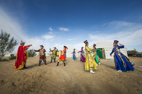 响沙湾,沙漠,度假地,景区,旅游,图片,照片,摄影,内蒙古响沙湾,内蒙古旅游,鄂尔多斯市旅游,莲花酒店,莲花度假酒店,莲沙度假岛,福沙度假岛,悦沙休闲岛,仙沙休闲岛,一粒沙度假村,在线预订,预定,旅行社,AAAAA,5A级旅游景区,库布齐,库布其沙漠,库布其旅游