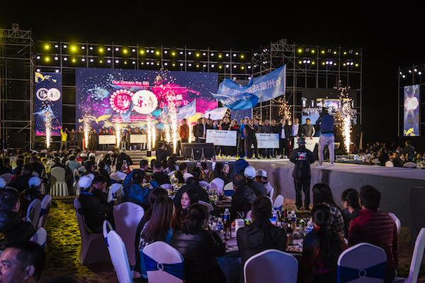 响沙湾,沙漠,度假地,景区,旅游,图片,照片,摄影,内蒙古响沙湾,内蒙古旅游,鄂尔多斯市旅游,莲花酒店,莲花度假酒店,莲沙度假岛,福沙度假岛,悦沙休闲岛,仙沙休闲岛,一粒沙度假村,在线预订,预定,旅行社,AAAAA,5A级旅游景区,库布齐,库布其沙漠,库布其旅游