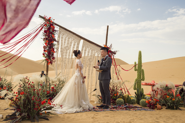 响沙湾,沙漠,度假地,景区,旅游,图片,照片,摄影,内蒙古响沙湾,内蒙古旅游,鄂尔多斯市旅游,莲花酒店,莲花度假酒店,莲沙度假岛,福沙度假岛,悦沙休闲岛,仙沙休闲岛,一粒沙度假村,在线预订,预定,旅行社,AAAAA,5A级旅游景区,库布齐,库布其沙漠,库布其旅游