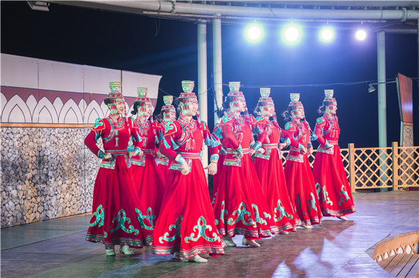 响沙湾,沙漠,度假地,景区,旅游,图片,照片,摄影,内蒙古响沙湾,内蒙古旅游,鄂尔多斯市旅游,莲花酒店,莲花度假酒店,莲沙度假岛,福沙度假岛,悦沙休闲岛,仙沙休闲岛,一粒沙度假村,在线预订,预定,旅行社,AAAAA,5A级旅游景区,库布齐,库布其沙漠,库布其旅游