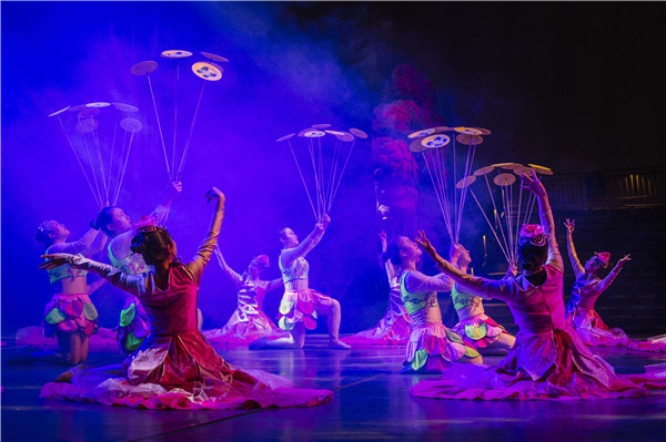 响沙湾,沙漠,度假地,景区,旅游,图片,照片,摄影,内蒙古响沙湾,内蒙古旅游,鄂尔多斯市旅游,莲花酒店,莲花度假酒店,莲沙度假岛,福沙度假岛,悦沙休闲岛,仙沙休闲岛,一粒沙度假村,在线预订,预定,旅行社,AAAAA,5A级旅游景区,库布齐,库布其沙漠,库布其旅游