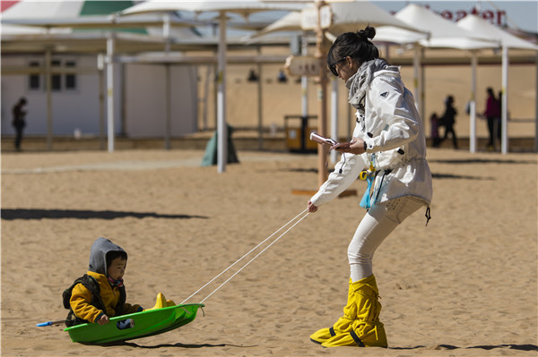 响沙湾,沙漠,度假地,景区,旅游,图片,照片,摄影,内蒙古响沙湾,内蒙古旅游,鄂尔多斯市旅游,莲花酒店,莲花度假酒店,莲沙度假岛,福沙度假岛,悦沙休闲岛,仙沙休闲岛,一粒沙度假村,在线预订,预定,旅行社,AAAAA,5A级旅游景区,库布齐,库布其沙漠,库布其旅游