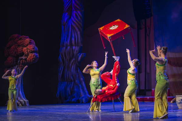 响沙湾,沙漠,度假地,景区,旅游,图片,照片,摄影,内蒙古响沙湾,内蒙古旅游,鄂尔多斯市旅游,莲花酒店,莲花度假酒店,莲沙度假岛,福沙度假岛,悦沙休闲岛,仙沙休闲岛,一粒沙度假村,在线预订,预定,旅行社,AAAAA,5A级旅游景区,库布齐,库布其沙漠,库布其旅游