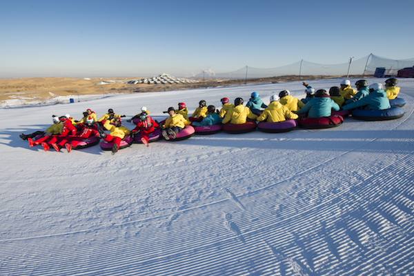 响沙湾,沙漠,度假地,景区,旅游,图片,照片,摄影,内蒙古响沙湾,内蒙古旅游,鄂尔多斯市旅游,莲花酒店,莲花度假酒店,莲沙度假岛,福沙度假岛,悦沙休闲岛,仙沙休闲岛,一粒沙度假村,在线预订,预定,旅行社,AAAAA,5A级旅游景区,库布齐,库布其沙漠,库布其旅游