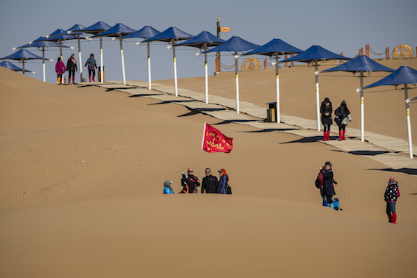 响沙湾,沙漠,度假地,景区,旅游,图片,照片,摄影,内蒙古响沙湾,内蒙古旅游,鄂尔多斯市旅游,莲花酒店,莲花度假酒店,莲沙度假岛,福沙度假岛,悦沙休闲岛,仙沙休闲岛,一粒沙度假村,在线预订,预定,旅行社,AAAAA,5A级旅游景区,库布齐,库布其沙漠,库布其旅游