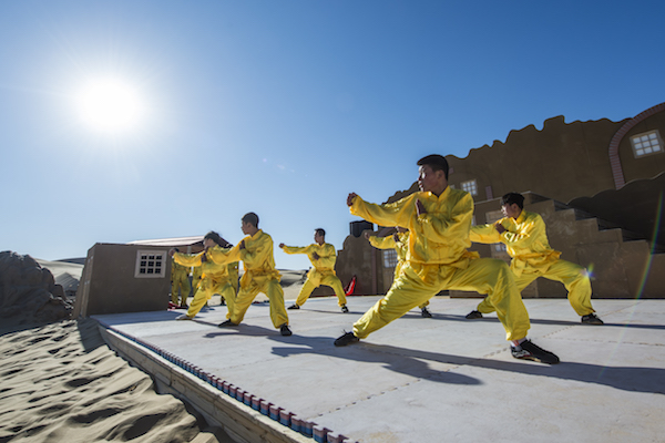 响沙湾,沙漠,度假地,景区,旅游,图片,照片,摄影,内蒙古响沙湾,内蒙古旅游,鄂尔多斯市旅游,莲花酒店,莲花度假酒店,莲沙度假岛,福沙度假岛,悦沙休闲岛,仙沙休闲岛,一粒沙度假村,在线预订,预定,旅行社,AAAAA,5A级旅游景区,库布齐,库布其沙漠,库布其旅游