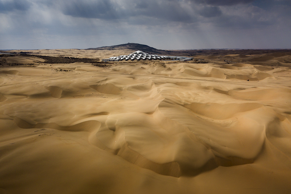 响沙湾,沙漠,度假地,景区,旅游,图片,照片,摄影,内蒙古响沙湾,内蒙古旅游,鄂尔多斯市旅游,莲花酒店,莲花度假酒店,莲沙度假岛,福沙度假岛,悦沙休闲岛,仙沙休闲岛,一粒沙度假村,在线预订,预定,旅行社,AAAAA,5A级旅游景区,库布齐,库布其沙漠,库布其旅游