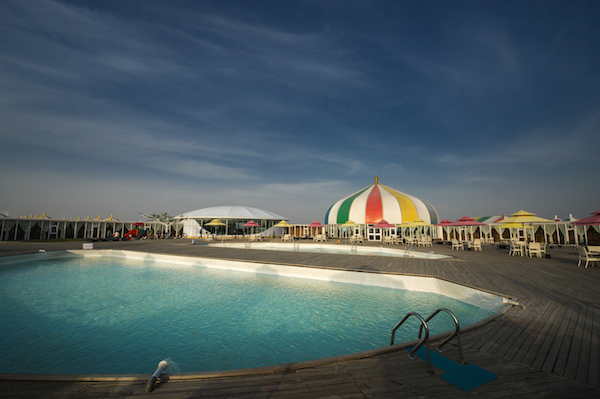 响沙湾,沙漠,度假地,景区,旅游,图片,照片,摄影,内蒙古响沙湾,内蒙古旅游,鄂尔多斯市旅游,莲花酒店,莲花度假酒店,莲沙度假岛,福沙度假岛,悦沙休闲岛,仙沙休闲岛,一粒沙度假村,在线预订,预定,旅行社,AAAAA,5A级旅游景区,库布齐,库布其沙漠,库布其旅游