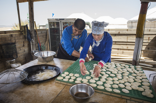 响沙湾,沙漠,度假地,景区,旅游,图片,照片,摄影,内蒙古响沙湾,内蒙古旅游,鄂尔多斯市旅游,莲花酒店,莲花度假酒店,莲沙度假岛,福沙度假岛,悦沙休闲岛,仙沙休闲岛,一粒沙度假村,在线预订,预定,旅行社,AAAAA,5A级旅游景区,库布齐,库布其沙漠,库布其旅游