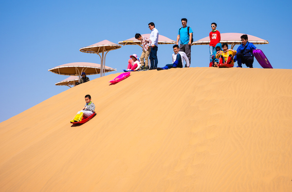响沙湾,沙漠,度假地,景区,旅游,图片,照片,摄影,内蒙古响沙湾,内蒙古旅游,鄂尔多斯市旅游,莲花酒店,莲花度假酒店,莲沙度假岛,福沙度假岛,悦沙休闲岛,仙沙休闲岛,一粒沙度假村,在线预订,预定,旅行社,AAAAA,5A级旅游景区,库布齐,库布其沙漠,库布其旅游