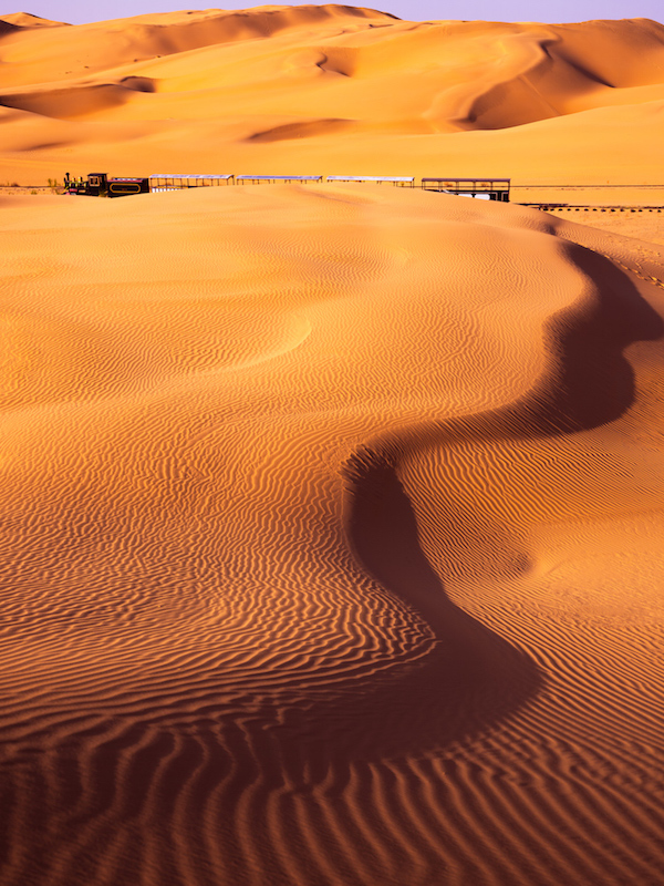 响沙湾,沙漠,度假地,景区,旅游,图片,照片,摄影,内蒙古响沙湾,内蒙古旅游,鄂尔多斯市旅游,莲花酒店,莲花度假酒店,莲沙度假岛,福沙度假岛,悦沙休闲岛,仙沙休闲岛,一粒沙度假村,在线预订,预定,旅行社,AAAAA,5A级旅游景区,库布齐,库布其沙漠,库布其旅游