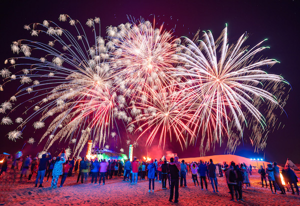 响沙湾,沙漠,度假地,景区,旅游,图片,照片,摄影,内蒙古响沙湾,内蒙古旅游,鄂尔多斯市旅游,莲花酒店,莲花度假酒店,莲沙度假岛,福沙度假岛,悦沙休闲岛,仙沙休闲岛,一粒沙度假村,在线预订,预定,旅行社,AAAAA,5A级旅游景区,库布齐,库布其沙漠,库布其旅游