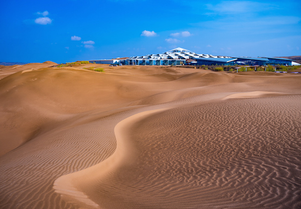 响沙湾,沙漠,度假地,景区,旅游,图片,照片,摄影,内蒙古响沙湾,内蒙古旅游,鄂尔多斯市旅游,莲花酒店,莲花度假酒店,莲沙度假岛,福沙度假岛,悦沙休闲岛,仙沙休闲岛,一粒沙度假村,在线预订,预定,旅行社,AAAAA,5A级旅游景区,库布齐,库布其沙漠,库布其旅游