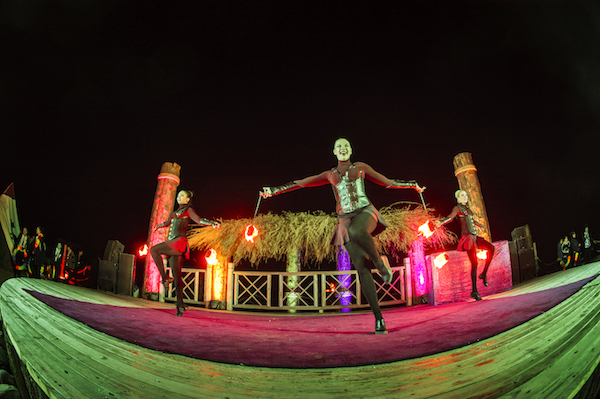 响沙湾,沙漠,度假地,景区,旅游,图片,照片,摄影,内蒙古响沙湾,内蒙古旅游,鄂尔多斯市旅游,莲花酒店,莲花度假酒店,莲沙度假岛,福沙度假岛,悦沙休闲岛,仙沙休闲岛,一粒沙度假村,在线预订,预定,旅行社,AAAAA,5A级旅游景区,库布齐,库布其沙漠,库布其旅游