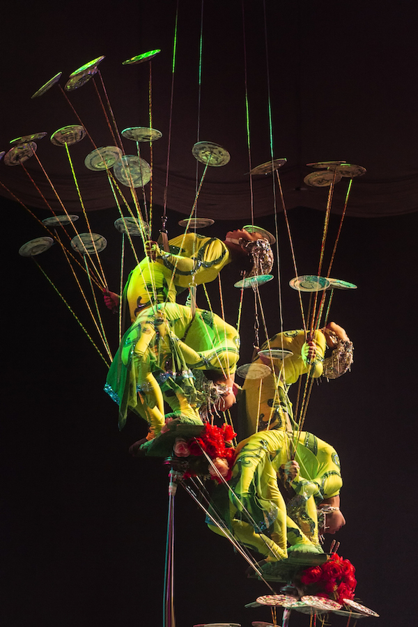 响沙湾,沙漠,度假地,景区,旅游,图片,照片,摄影,内蒙古响沙湾,内蒙古旅游,鄂尔多斯市旅游,莲花酒店,莲花度假酒店,莲沙度假岛,福沙度假岛,悦沙休闲岛,仙沙休闲岛,一粒沙度假村,在线预订,预定,旅行社,AAAAA,5A级旅游景区,库布齐,库布其沙漠,库布其旅游