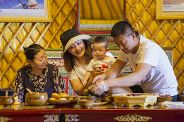 响沙湾,沙漠,度假地,景区,旅游,图片,照片,摄影,内蒙古响沙湾,内蒙古旅游,鄂尔多斯市旅游,莲花酒店,莲花度假酒店,莲沙度假岛,福沙度假岛,悦沙休闲岛,仙沙休闲岛,一粒沙度假村,在线预订,预定,旅行社,AAAAA,5A级旅游景区,库布齐,库布其沙漠,库布其旅游