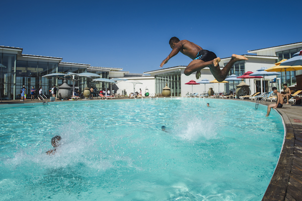 响沙湾,沙漠,度假地,景区,旅游,图片,照片,摄影,内蒙古响沙湾,内蒙古旅游,鄂尔多斯市旅游,莲花酒店,莲花度假酒店,莲沙度假岛,福沙度假岛,悦沙休闲岛,仙沙休闲岛,一粒沙度假村,在线预订,预定,旅行社,AAAAA,5A级旅游景区,库布齐,库布其沙漠,库布其旅游