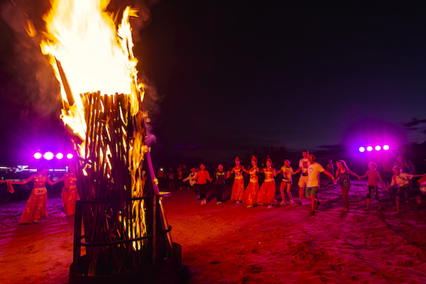 响沙湾,沙漠,度假地,景区,旅游,图片,照片,摄影,内蒙古响沙湾,内蒙古旅游,鄂尔多斯市旅游,莲花酒店,莲花度假酒店,莲沙度假岛,福沙度假岛,悦沙休闲岛,仙沙休闲岛,一粒沙度假村,在线预订,预定,旅行社,AAAAA,5A级旅游景区,库布齐,库布其沙漠,库布其旅游