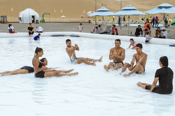 响沙湾,沙漠,度假地,景区,旅游,图片,照片,摄影,内蒙古响沙湾,内蒙古旅游,鄂尔多斯市旅游,莲花酒店,莲花度假酒店,莲沙度假岛,福沙度假岛,悦沙休闲岛,仙沙休闲岛,一粒沙度假村,在线预订,预定,旅行社,AAAAA,5A级旅游景区,库布齐,库布其沙漠,库布其旅游