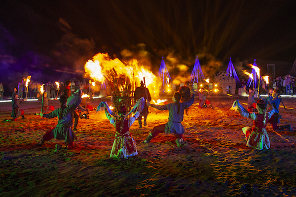 响沙湾,沙漠,度假地,景区,旅游,图片,照片,摄影,内蒙古响沙湾,内蒙古旅游,鄂尔多斯市旅游,莲花酒店,莲花度假酒店,莲沙度假岛,福沙度假岛,悦沙休闲岛,仙沙休闲岛,一粒沙度假村,在线预订,预定,旅行社,AAAAA,5A级旅游景区,库布齐,库布其沙漠,库布其旅游