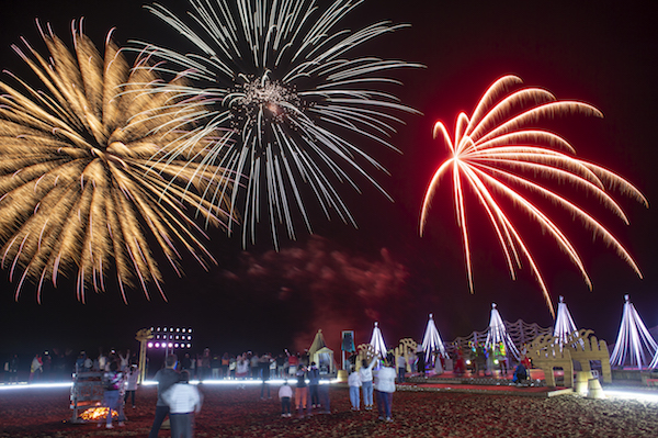 响沙湾,沙漠,度假地,景区,旅游,图片,照片,摄影,内蒙古响沙湾,内蒙古旅游,鄂尔多斯市旅游,莲花酒店,莲花度假酒店,莲沙度假岛,福沙度假岛,悦沙休闲岛,仙沙休闲岛,一粒沙度假村,在线预订,预定,旅行社,AAAAA,5A级旅游景区,库布齐,库布其沙漠,库布其旅游