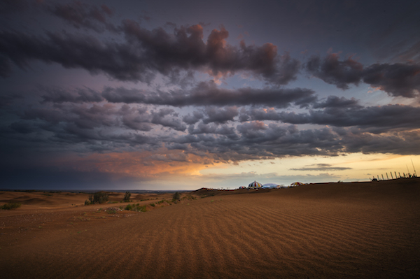 响沙湾,沙漠,度假地,景区,旅游,图片,照片,摄影,内蒙古响沙湾,内蒙古旅游,鄂尔多斯市旅游,莲花酒店,莲花度假酒店,莲沙度假岛,福沙度假岛,悦沙休闲岛,仙沙休闲岛,一粒沙度假村,在线预订,预定,旅行社,AAAAA,5A级旅游景区,库布齐,库布其沙漠,库布其旅游