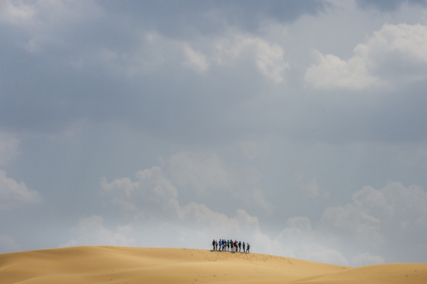 响沙湾,沙漠,度假地,景区,旅游,图片,照片,摄影,内蒙古响沙湾,内蒙古旅游,鄂尔多斯市旅游,莲花酒店,莲花度假酒店,莲沙度假岛,福沙度假岛,悦沙休闲岛,仙沙休闲岛,一粒沙度假村,在线预订,预定,旅行社,AAAAA,5A级旅游景区,库布齐,库布其沙漠,库布其旅游