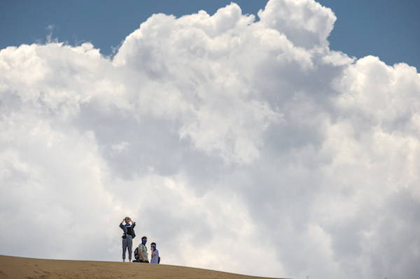 响沙湾,沙漠,度假地,景区,旅游,图片,照片,摄影,内蒙古响沙湾,内蒙古旅游,鄂尔多斯市旅游,莲花酒店,莲花度假酒店,莲沙度假岛,福沙度假岛,悦沙休闲岛,仙沙休闲岛,一粒沙度假村,在线预订,预定,旅行社,AAAAA,5A级旅游景区,库布齐,库布其沙漠,库布其旅游